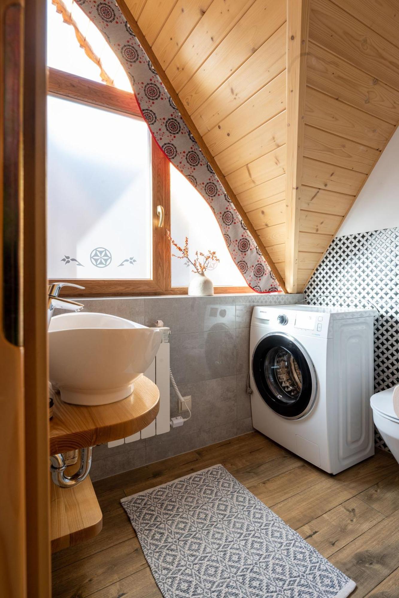 Lux-House & Jacuzzi Sauna ซาโกปาเน ภายนอก รูปภาพ