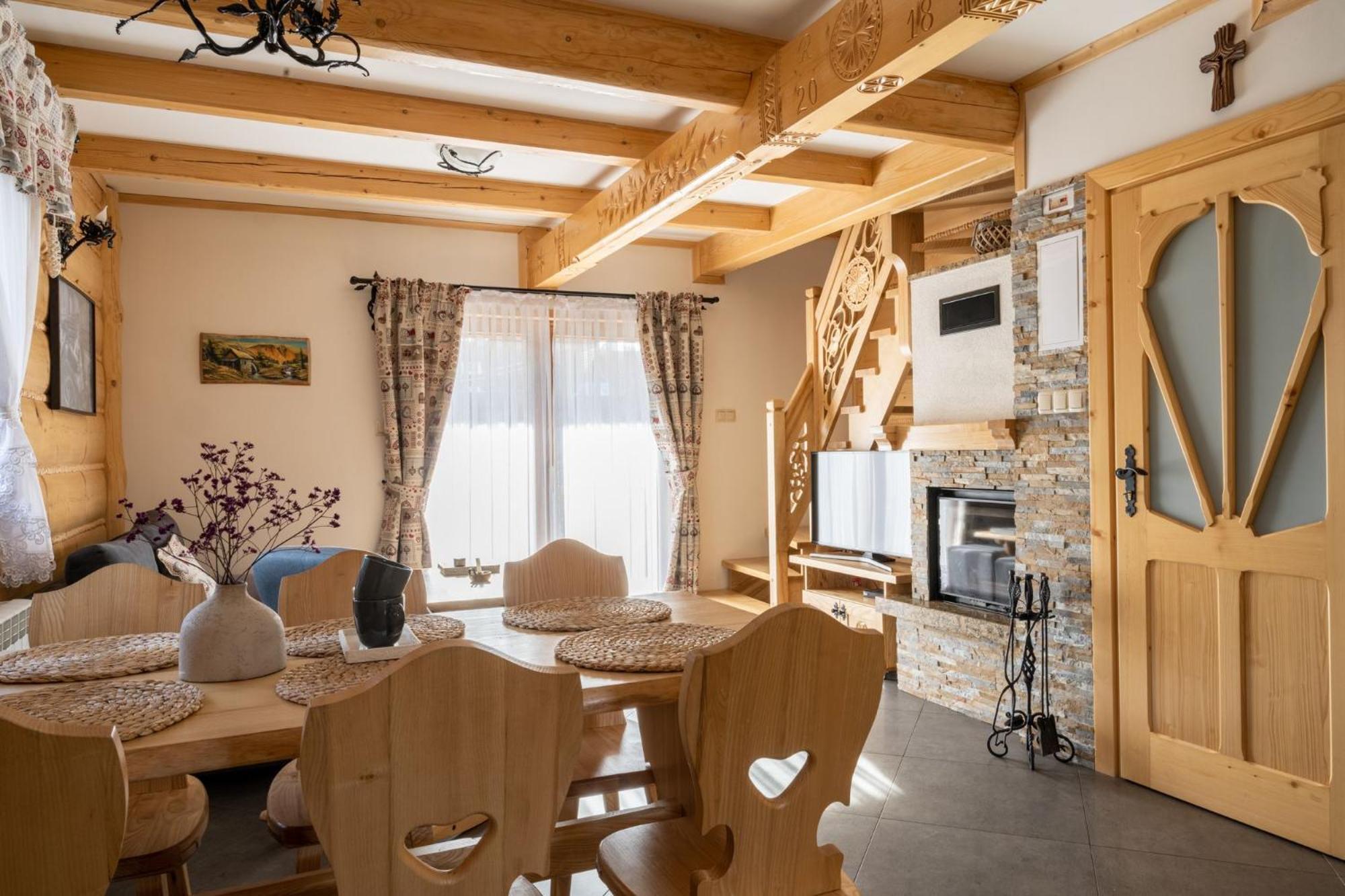 Lux-House & Jacuzzi Sauna ซาโกปาเน ภายนอก รูปภาพ