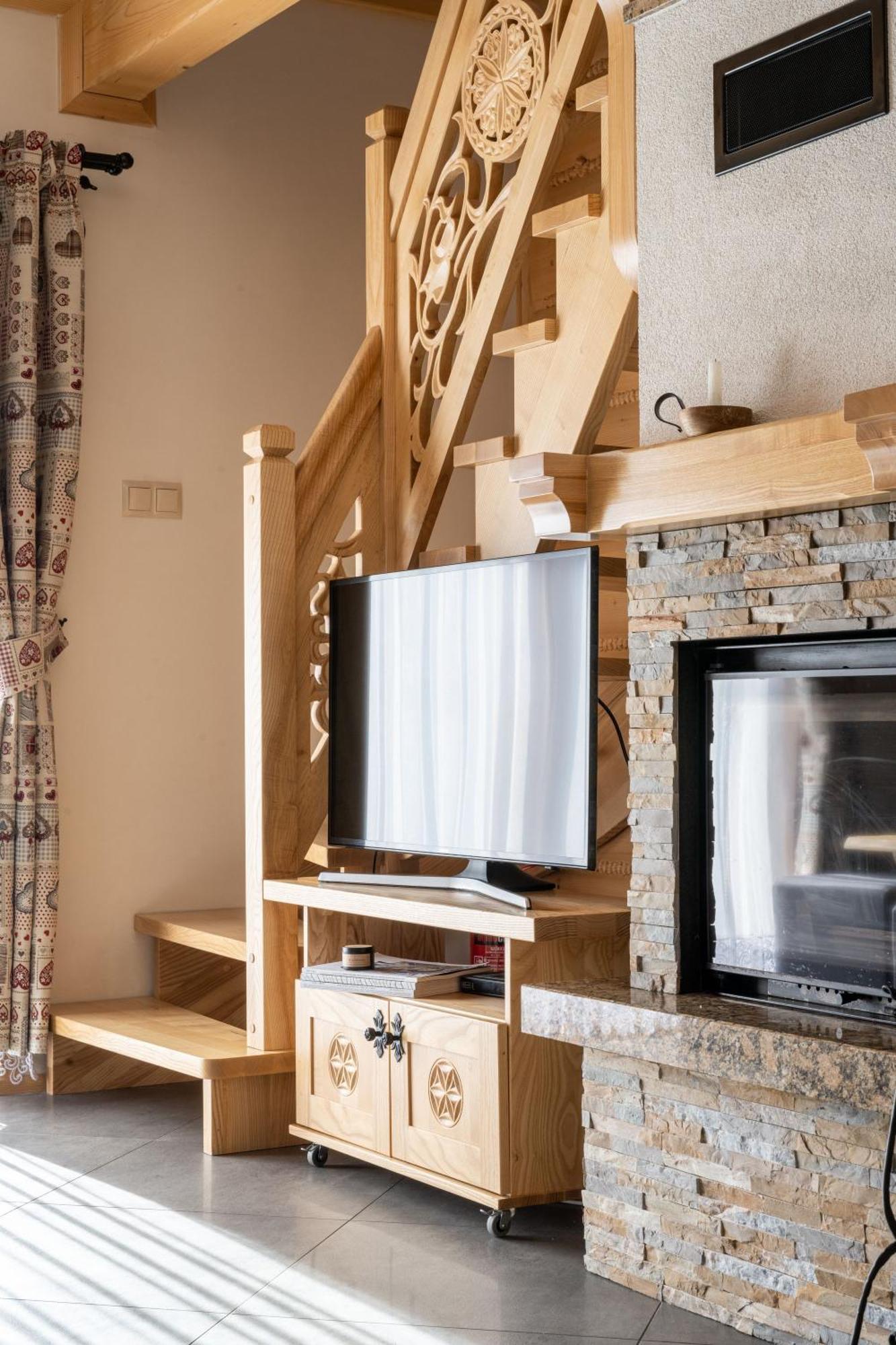 Lux-House & Jacuzzi Sauna ซาโกปาเน ภายนอก รูปภาพ